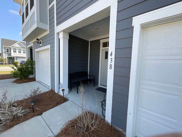 438 Trotters Lane, Moncks Corner, SC 29461
