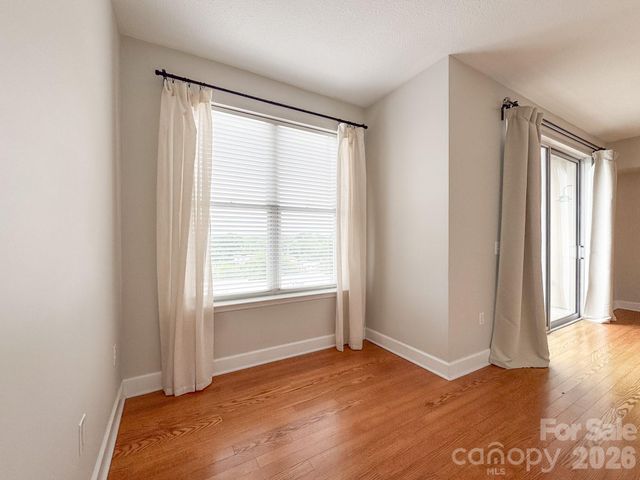 1315 East Boulevard 814, Charlotte, NC 28203