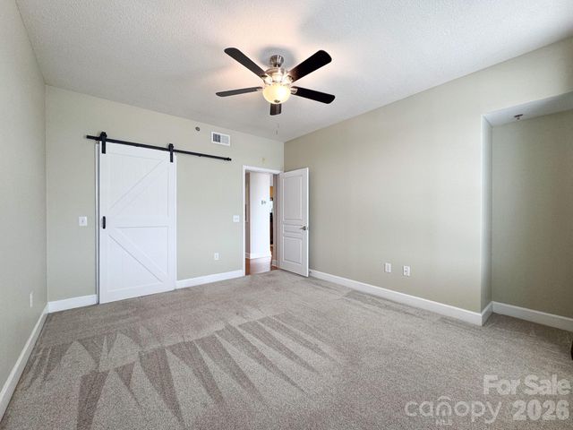 1315 East Boulevard 814, Charlotte, NC 28203