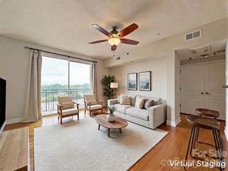 1315 East Boulevard 814, Charlotte, NC 28203