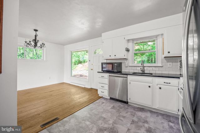 156 GYPSY LN, King Of Prussia, PA 19406