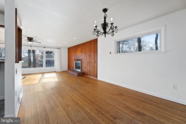 156 GYPSY LN, King Of Prussia, PA 19406