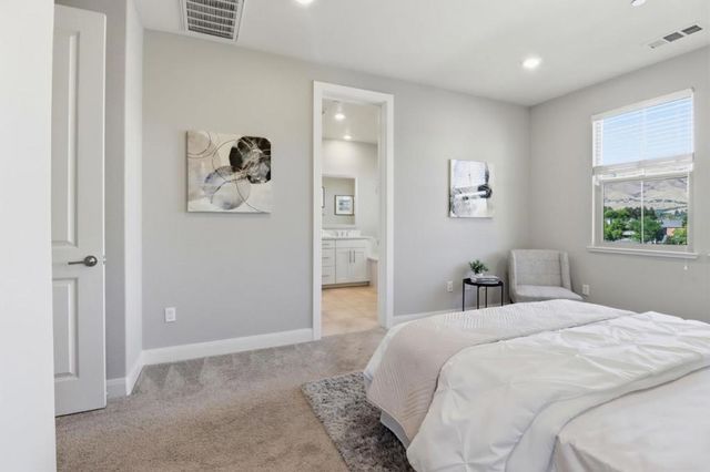 1626 California Circle, Milpitas, CA 95035