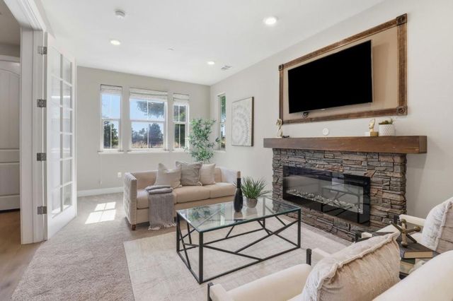 1626 California Circle, Milpitas, CA 95035