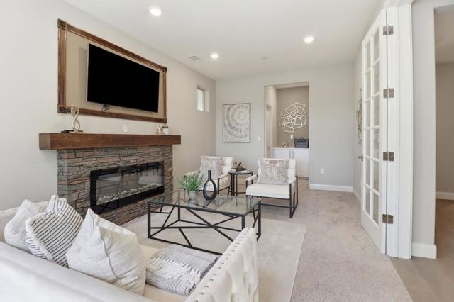 1626 California Circle, Milpitas, CA 95035