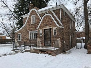 15530 Winthrop Street, Detroit, MI 48227