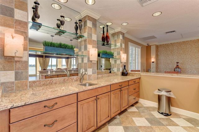 6482 WATERCREST WAY 404, Lakewood Ranch, FL 34202