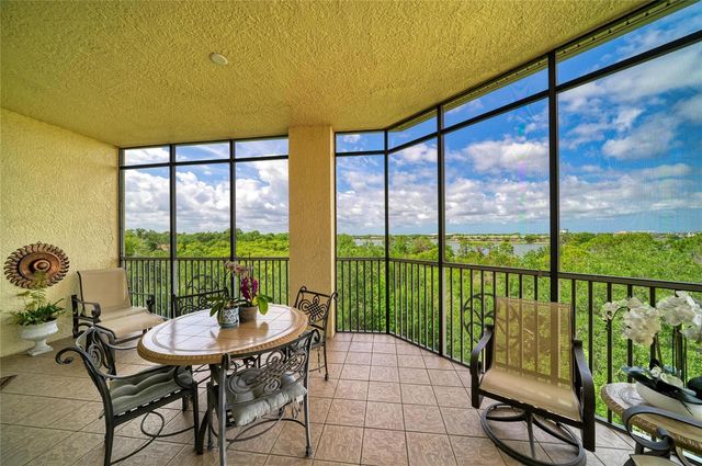 6482 WATERCREST WAY 404, Lakewood Ranch, FL 34202
