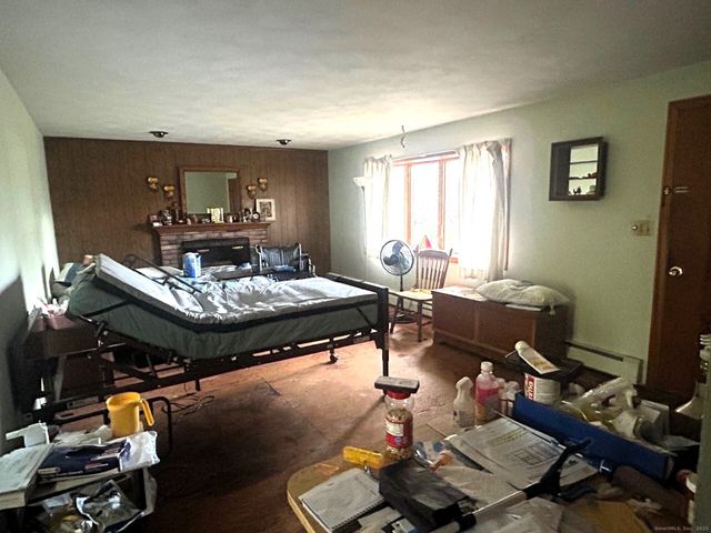 661 Allen Avenue, Meriden, CT 06451