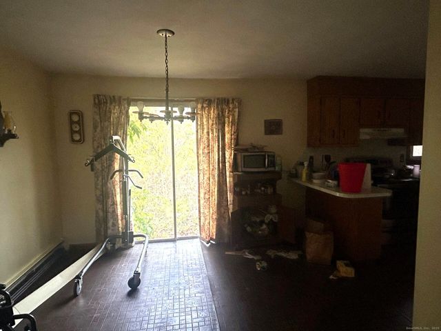 661 Allen Avenue, Meriden, CT 06451