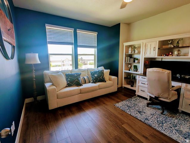 28 E YELLOW CLIFF DR, Draper, UT 84020