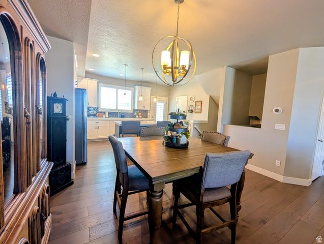 28 E YELLOW CLIFF DR, Draper, UT 84020