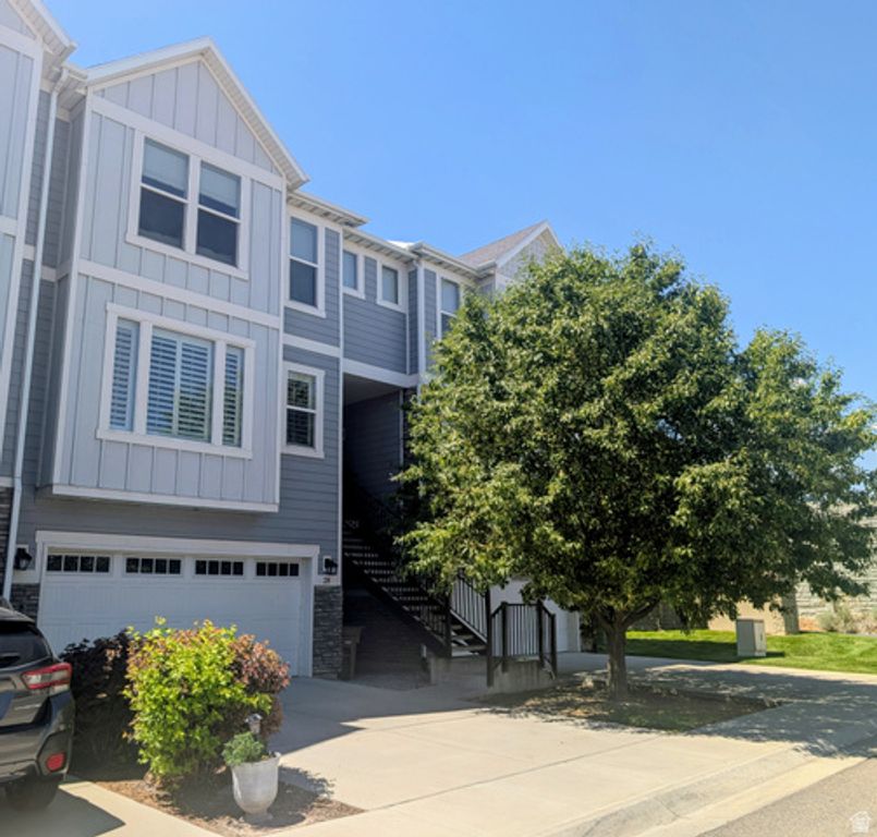 28 E YELLOW CLIFF DR, Draper, UT 84020