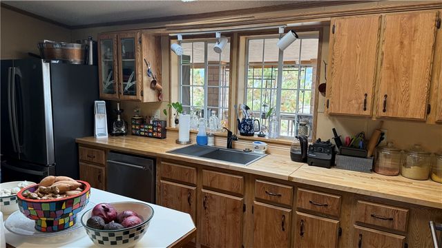 600 W Havasu Lane, Meadview, AZ 86444