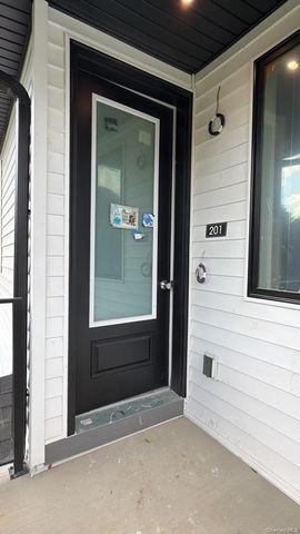 338 Lake Shore Drive 201, Monroe, NY 10950