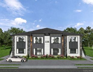 338 Lake Shore Drive 201, Monroe, NY 10950
