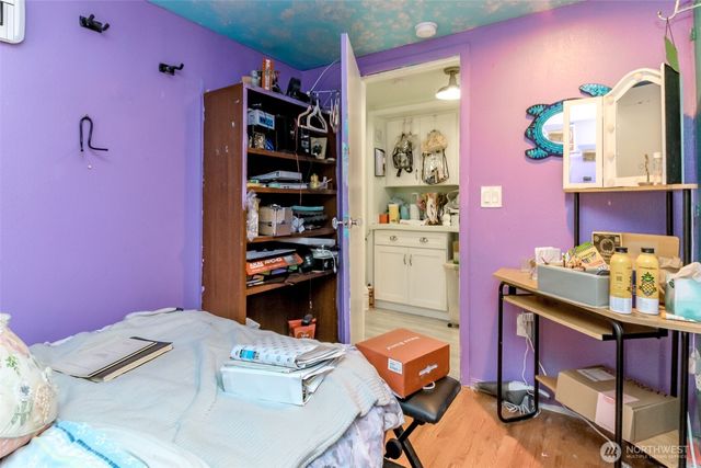 208 F Street SE, Auburn, WA 98002