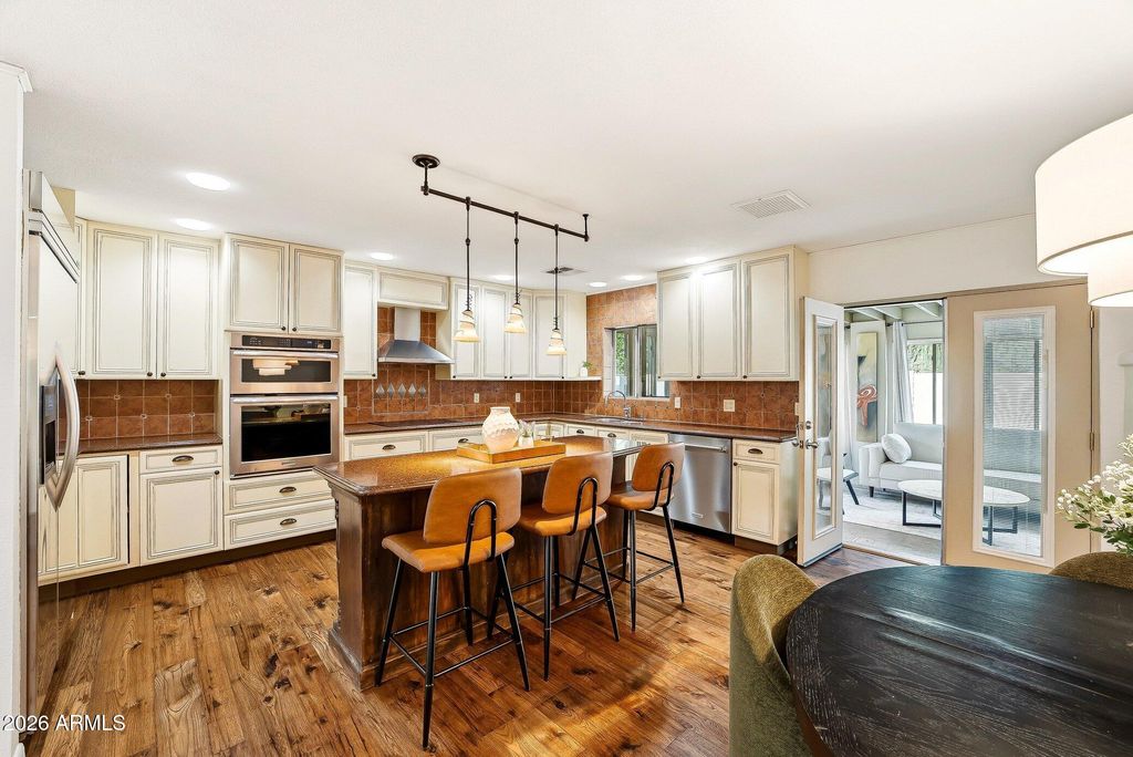 Image 12 of property listing at 7513 N VIA DE MANANA --, Scottsdale, AZ 85258