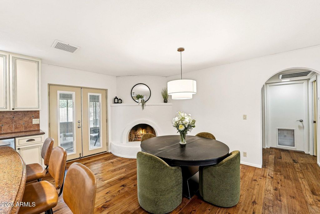 Image 17 of property listing at 7513 N VIA DE MANANA --, Scottsdale, AZ 85258