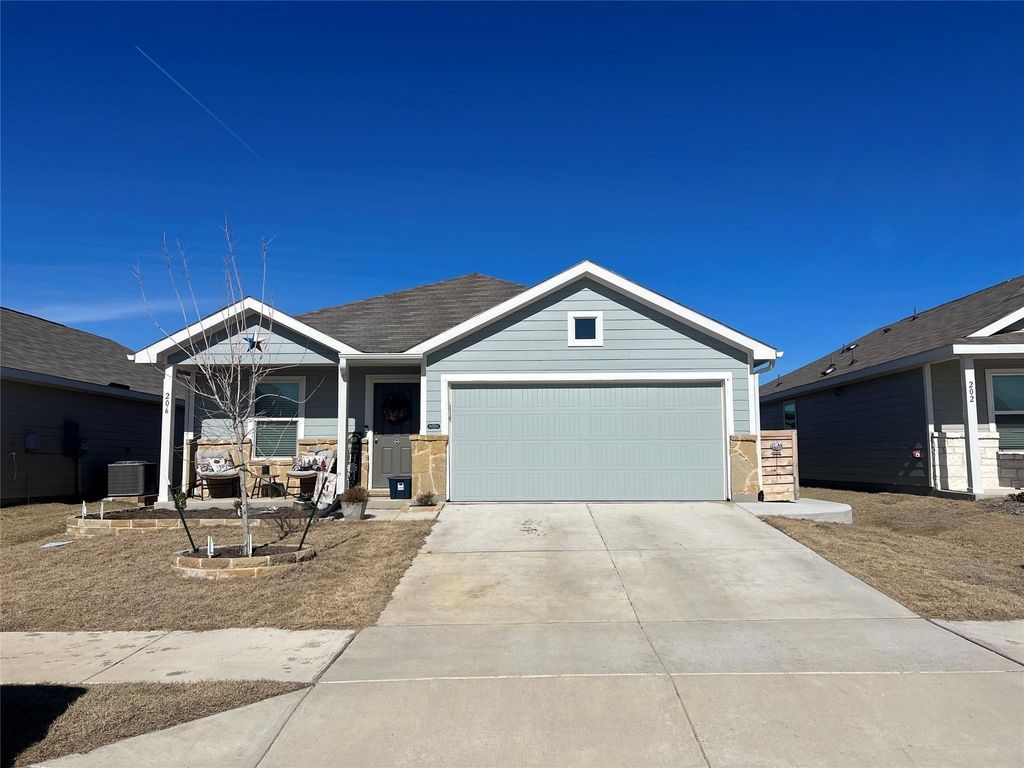 206 Lemongrass Drive, Princeton, TX 75407