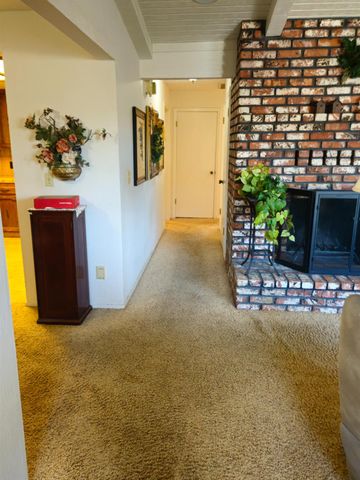 1657 Willow Avenue, Clovis, CA 93612