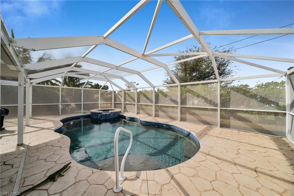 Image 24 of property listing at 5208 Wilmington CT, Cape Coral, FL 33904