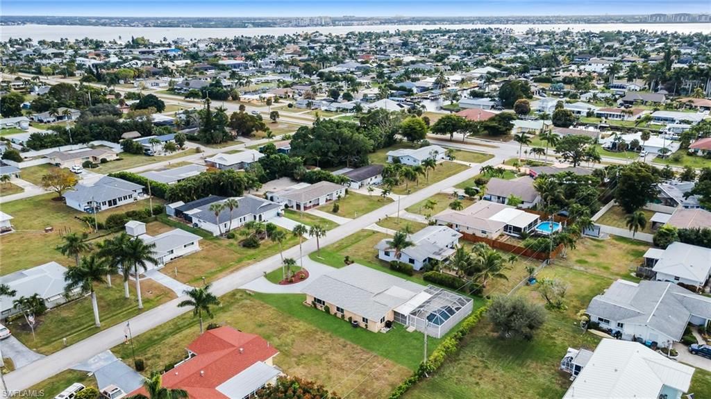 Image 33 of property listing at 5208 Wilmington CT, Cape Coral, FL 33904