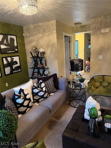 17511 Throckley Avenue, Cleveland, OH 44128