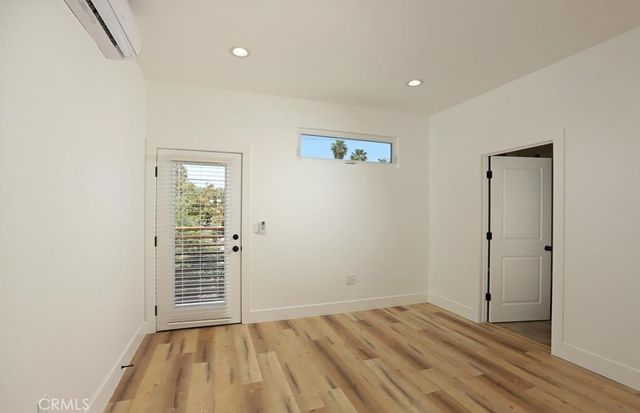 4537 St Elmo, Los Angeles, CA 90019