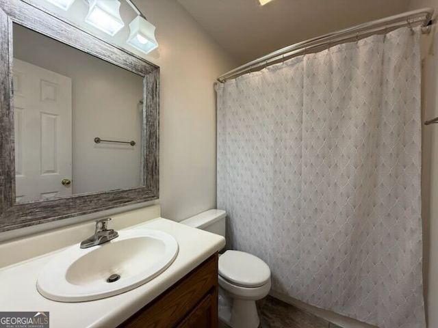 247 Southern Walk Circle, Gray, GA 31032