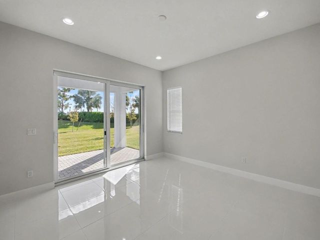 5266 Macoon Way, Westlake, FL 33470