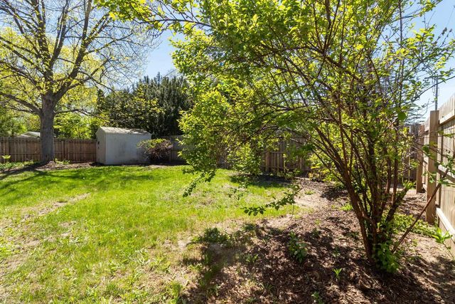 2002 Rae Lane, Madison, WI 53711
