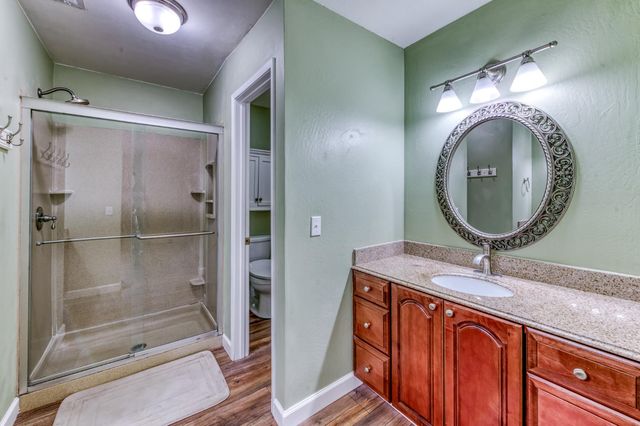 1524 Burl Avenue, Clovis, CA 93611