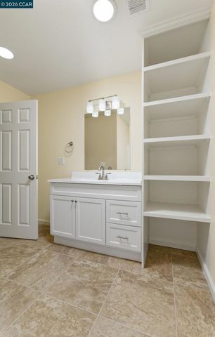 185 Coleridge Dr, Vallejo, CA 94591