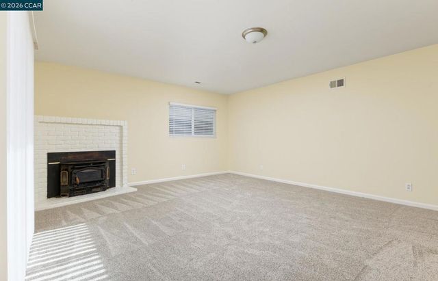 185 Coleridge Dr, Vallejo, CA 94591