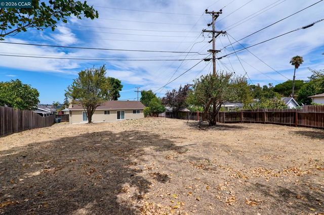 185 Coleridge Dr, Vallejo, CA 94591