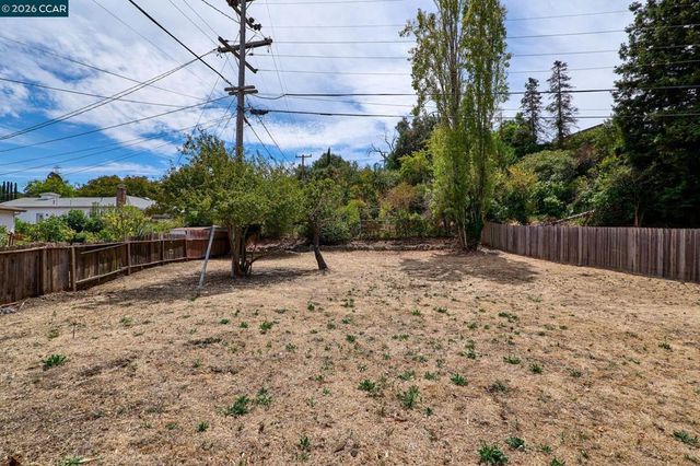 185 Coleridge Dr, Vallejo, CA 94591