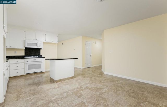 185 Coleridge Dr, Vallejo, CA 94591