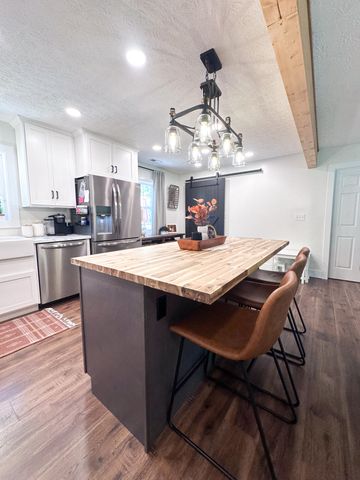 529 Dabney Drive, Jamestown, KY 42629