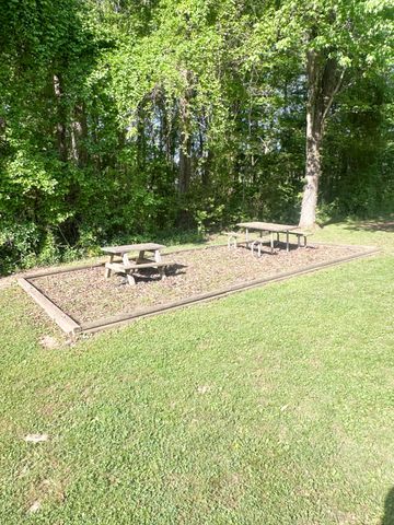 529 Dabney Drive, Jamestown, KY 42629