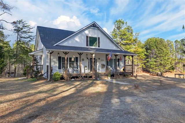 566 Bell Road, Dallas, GA 30157