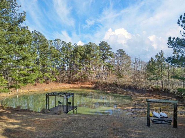 566 Bell Road, Dallas, GA 30157