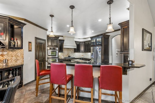 2901 Alyssum, Edmond, OK 73034