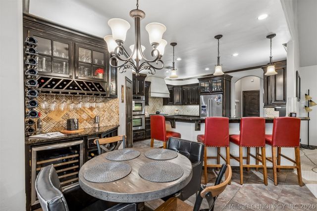 2901 Alyssum, Edmond, OK 73034