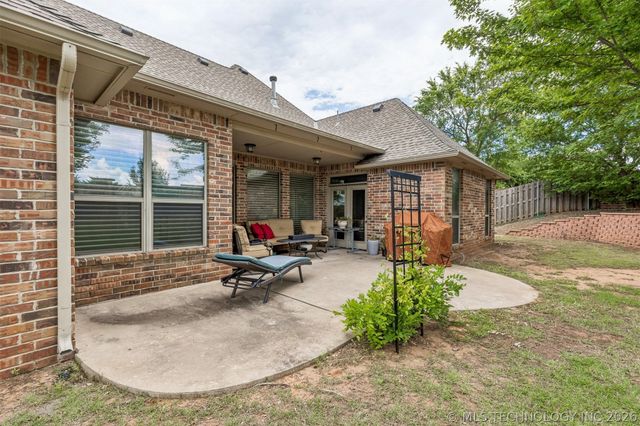 2901 Alyssum, Edmond, OK 73034