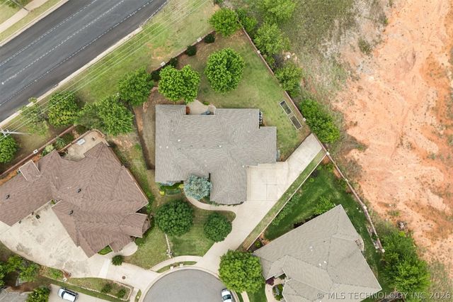 2901 Alyssum, Edmond, OK 73034