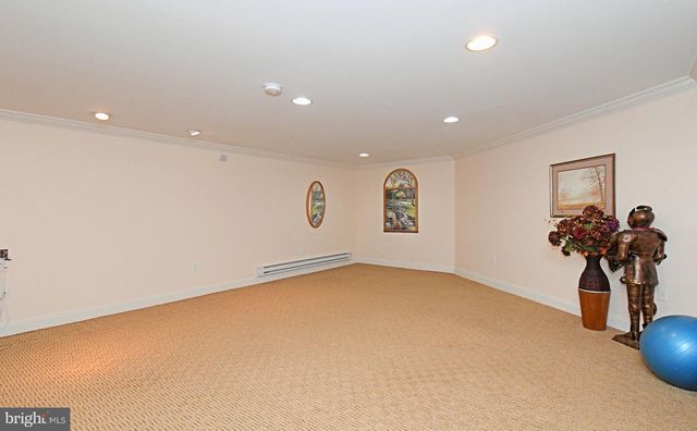 210 PINECREST LN, Lansdale, PA 19446