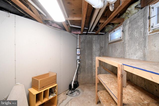 210 PINECREST LN, Lansdale, PA 19446