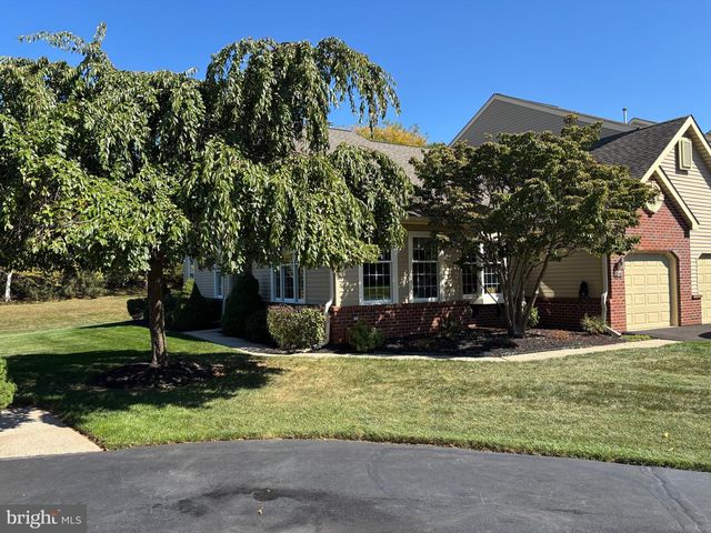 210 PINECREST LN, Lansdale, PA 19446