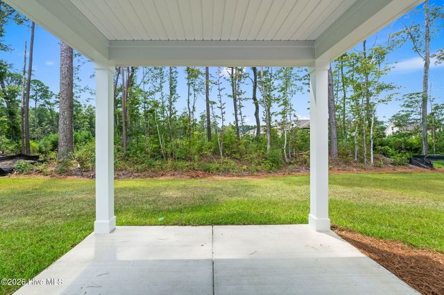 1037 Harbor Drive, Calabash, NC 28467